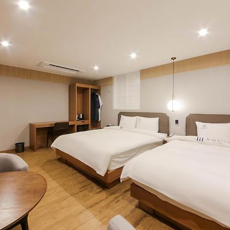 H Avenue Hotel In Gyeongju Exterior foto