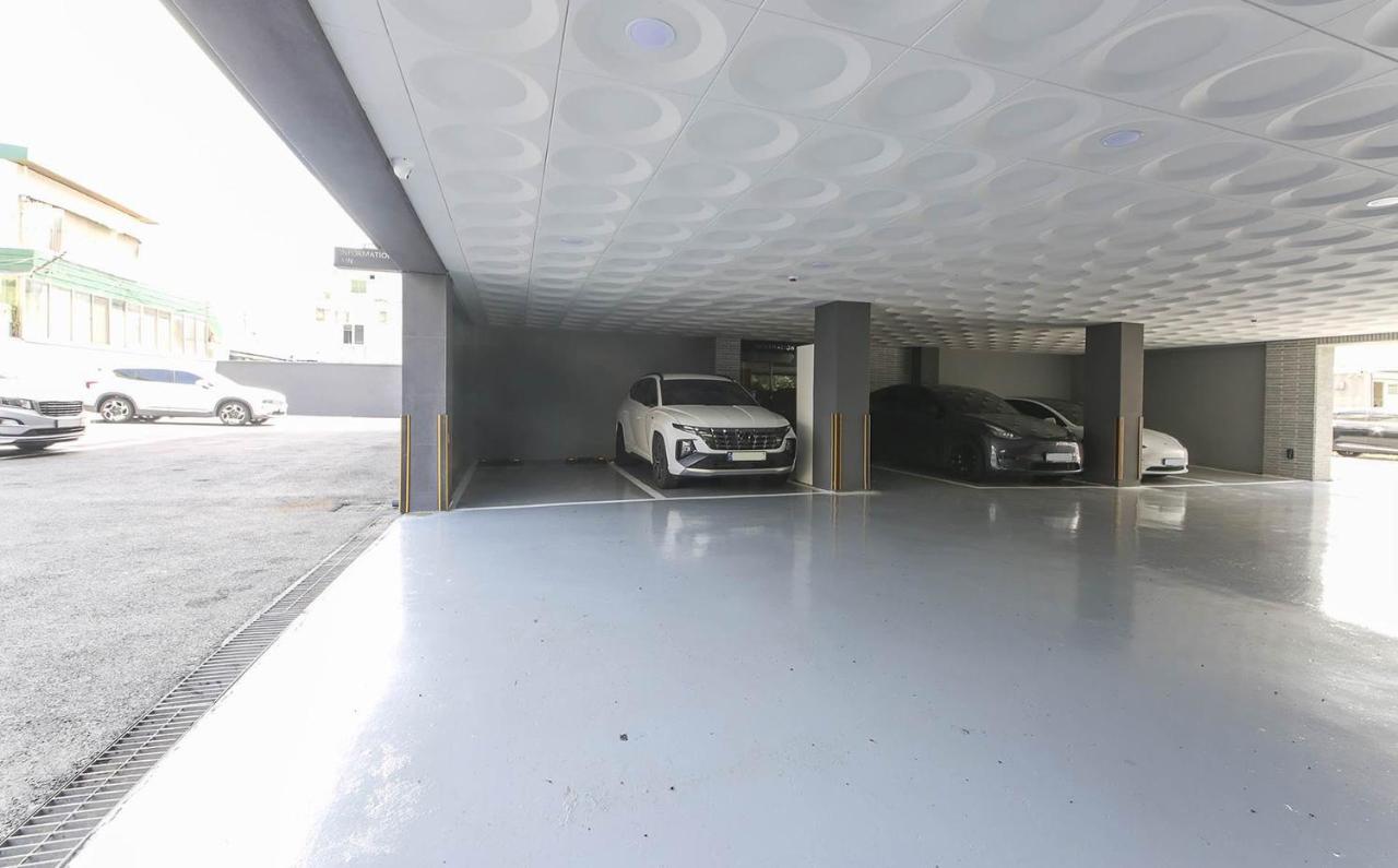 H Avenue Hotel In Gyeongju Exterior foto
